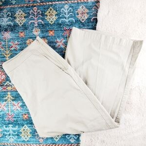 Eileen Fisher Beige Crop Pants Medium